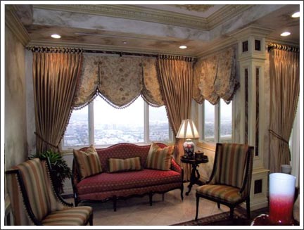 Drape Curtains for Antique Living Room