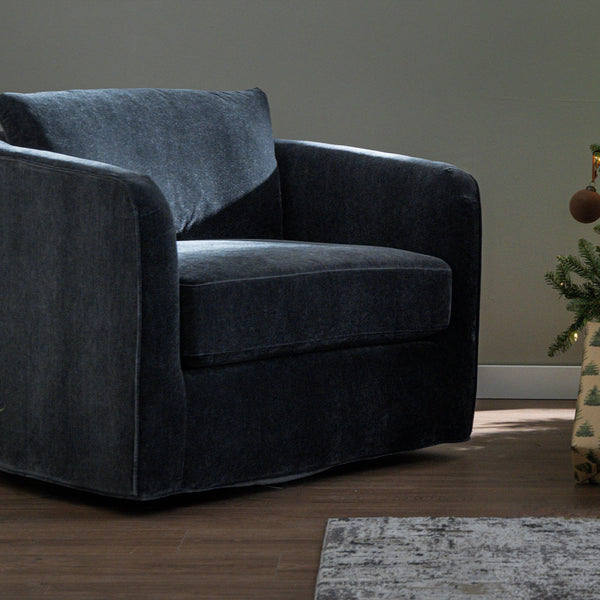 10 Furniture Presents to Give During the Holiday Season
