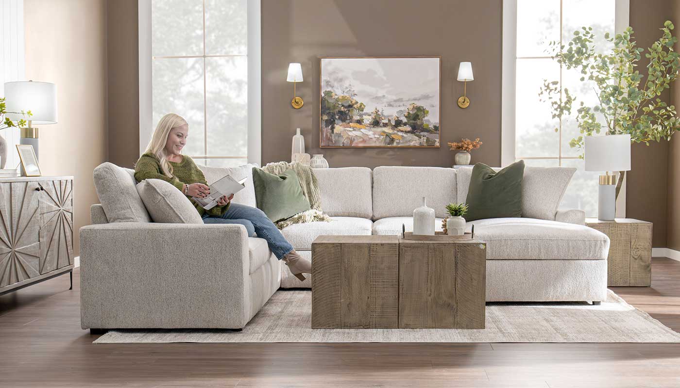 Ivy Trundle Sectional with Chaise